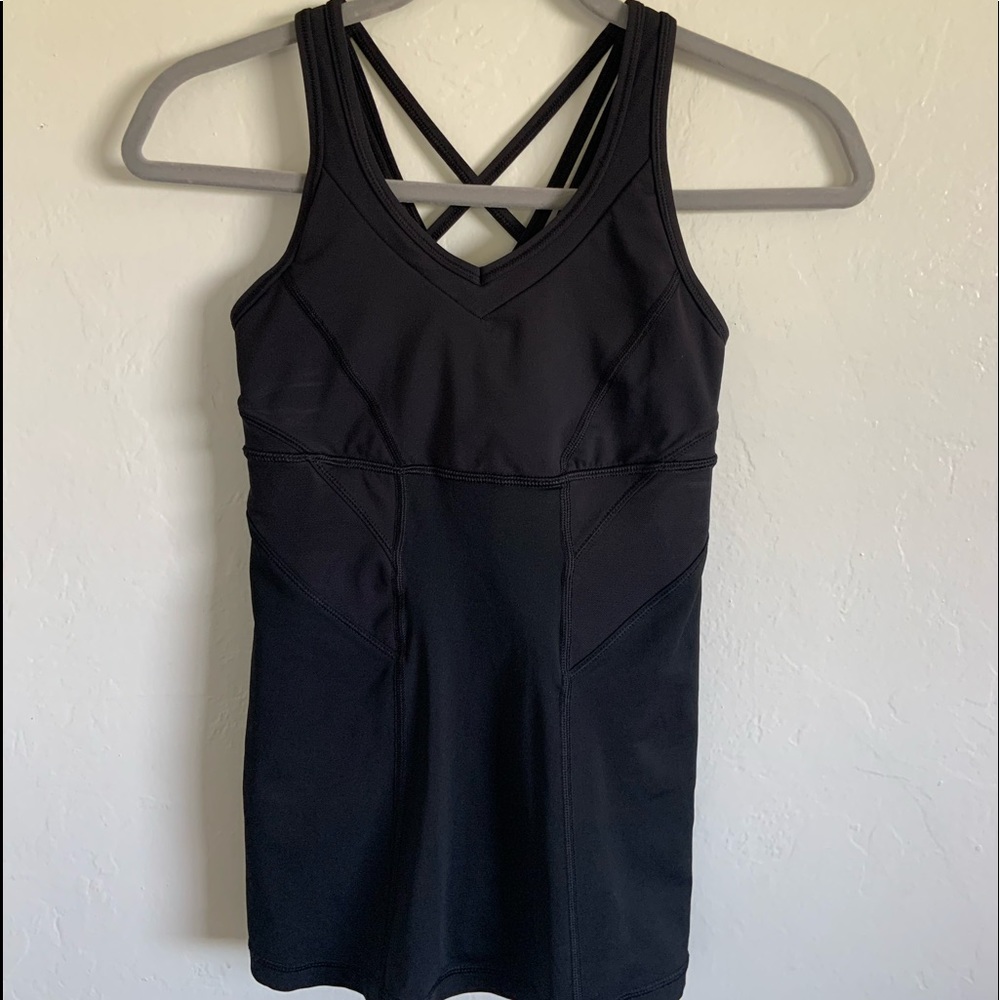 Lululemon workout tank - Picture 3 of 7
